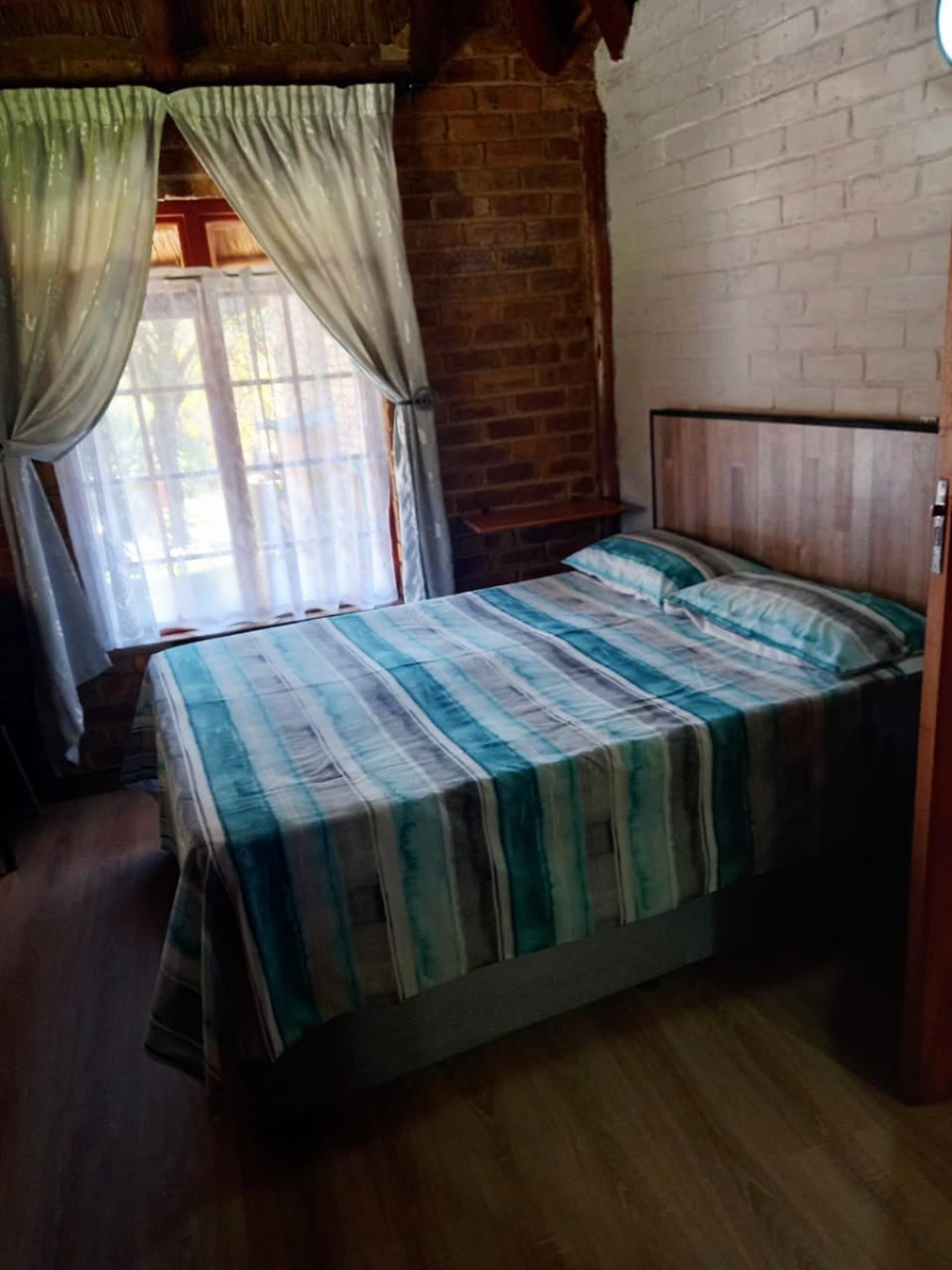To Let 1 Bedroom Property for Rent in Boschenvaal River Front Lodges Free State
